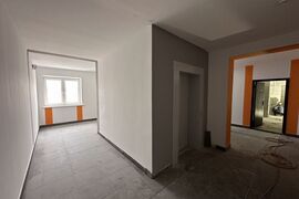 1- к. кв., 43,9 м², 8/9 эт.