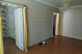 2-к. квартира, 42,2 м², 1/5 эт.