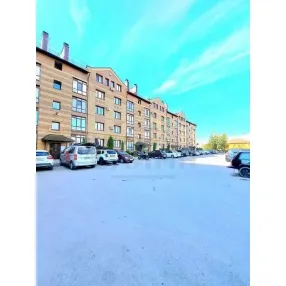 2-к. квартира, 56 м², 5/5 эт.