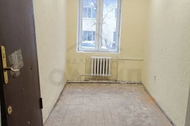 Комната 10 м² в 1-к., 1/2 эт.