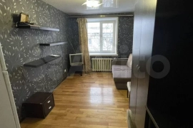 Комната 13 м² в 4-к., 5/5 эт.