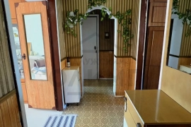 3-к. квартира, 57 м², 3/6 эт.